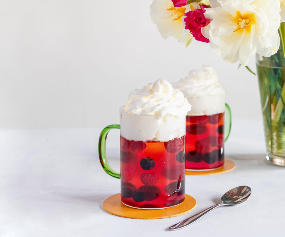 Kultowe desery z PRL – słodka nostalgia z dzieciństwa