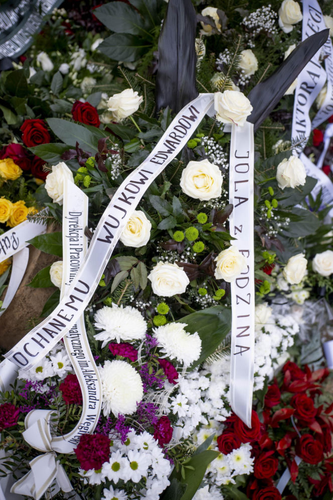 Tak teraz wygląda grób Edwarda Linde-Lubaszenki