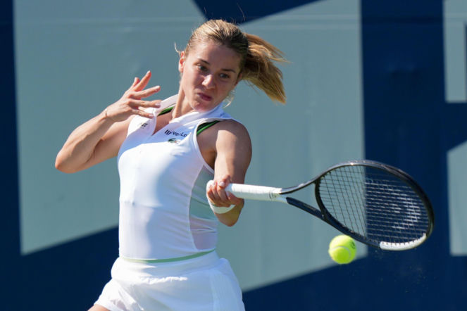 Kiedy gra Maja Chwalińska z Cristiną Bucsą? O której godzinie mecz w WTA Cincinnati? TRANSMISJA