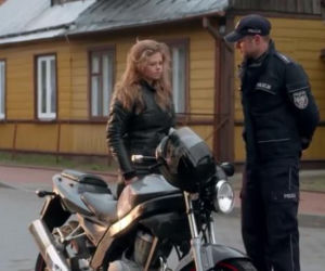 To nie koniec świata 2 sezon odc. 22. Blanka (Anna Karczmarczyk), Jacek Kotek (Marek Kaliszuk)