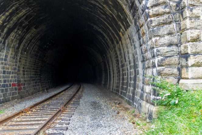 „Trzy cysterny zniknęły w jedną noc”! To trop do legendarnego złotego pociągu?