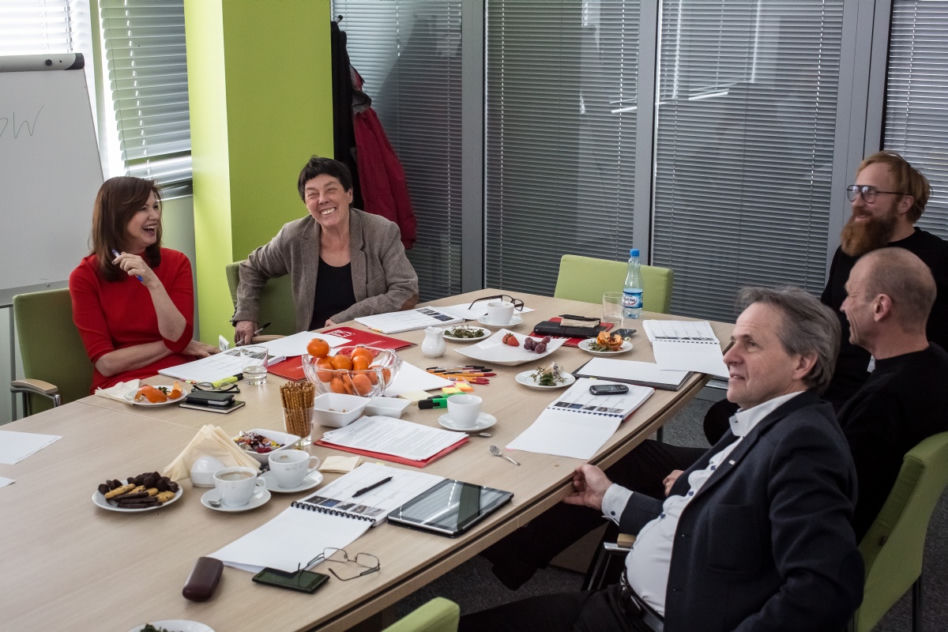 Obrady jury, Życie w Architekturze