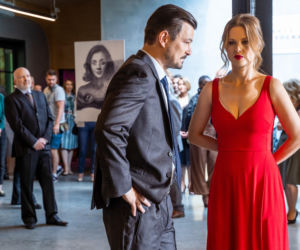 Zdrada, odcinek 1: Julia (Anna Karczmarczyk), Patryk (Dawid Ogrodnik)