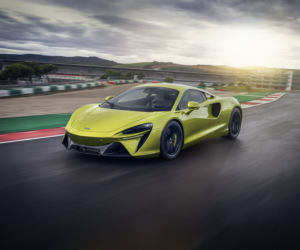 McLaren Artura (2021)