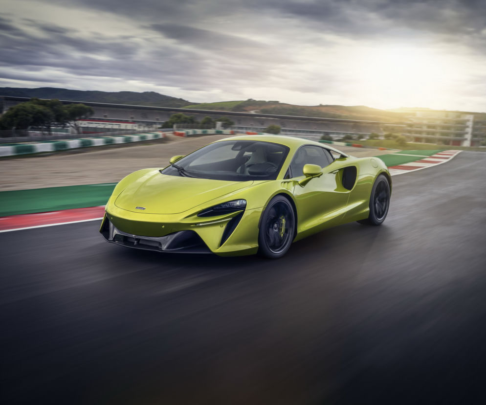 McLaren Artura (2021)