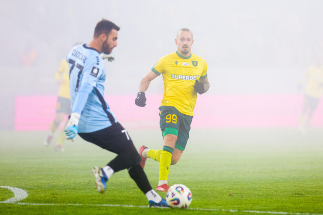 GKS Katowice - Pogoń Szczecin, zdjęcia kibiców i zawodników z meczu 17. kolejki PKO BP Ekstraklasy