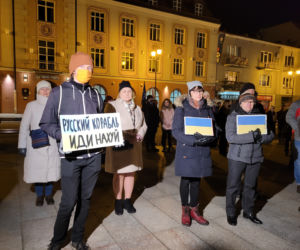Manifestacja antywojenna na Rynku Kościuszki w Białymstoku [1.03.2022]
