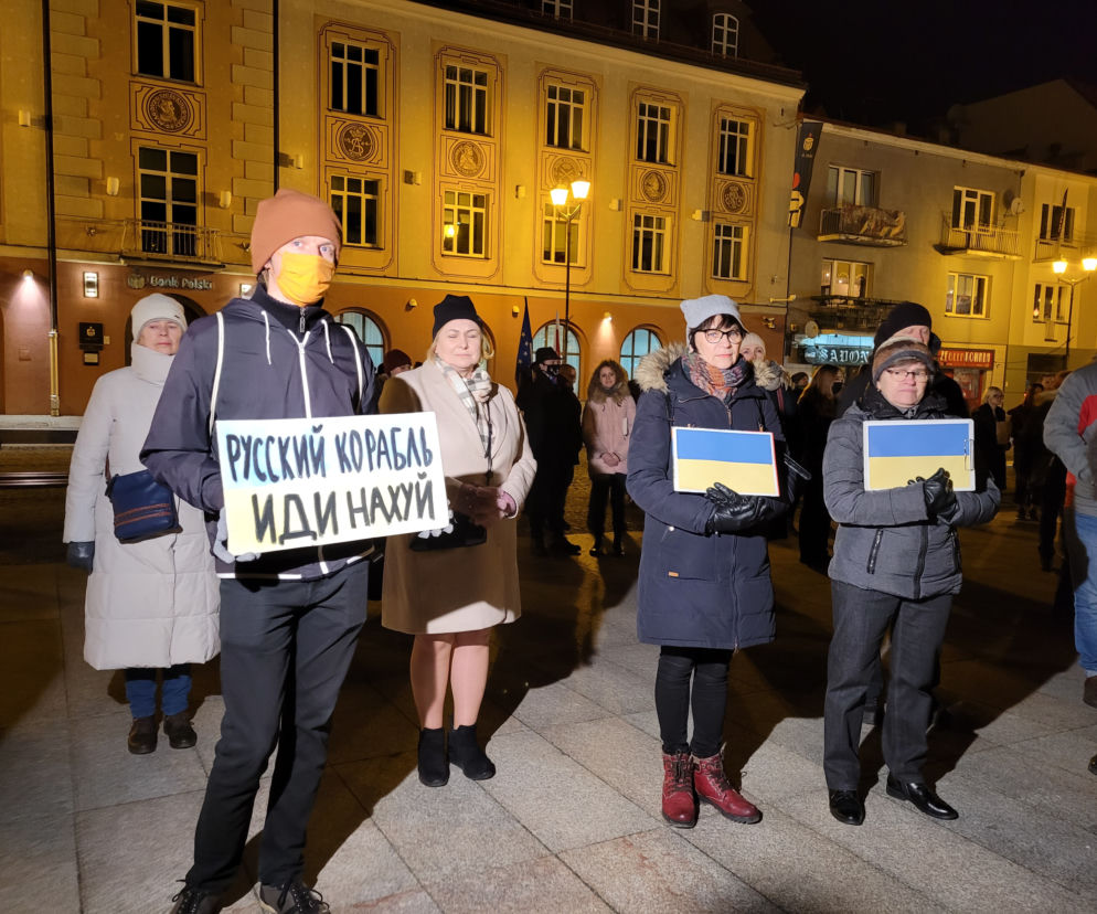 Manifestacja antywojenna na Rynku Kościuszki w Białymstoku [1.03.2022]