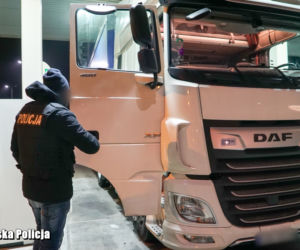 Policjanci kryminalni odzyskali TIR-a o wartości 400 tys. złotych