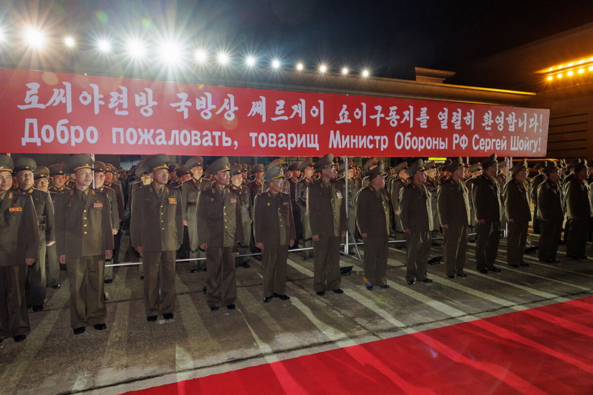 Kim rozwinął czerwony dywan dla Putina