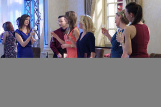 Pierwsza miłość. Zosia (Dorota Łukasiewicz-Kwietniewska), Kinga (Aleksandra Zienkiewicz), Marysia (Aneta Zając), Beata (Katarzyna Ankudowicz)