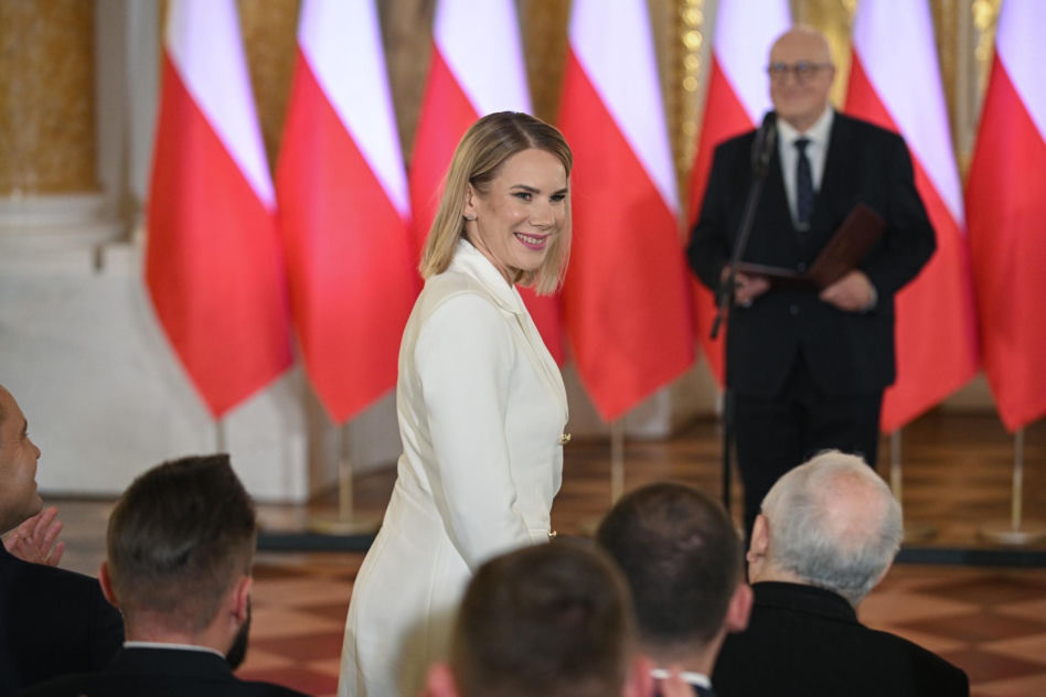  Marta Nawrocka w jasnej kreacji na Zamku Królewskim