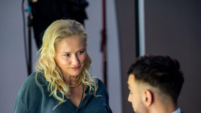 Barwy szczęścia odc. 3259. Justyna Zytko (Sylwia Juszczak-Krawczyk), Mirek (Oliwier Kozłowski)