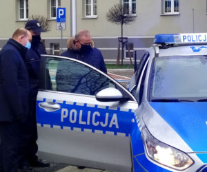 Trzy nowe radiowozy Kia Ceed dla podlaskiej Policji 