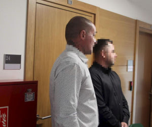 Rafał i Aleksander pobili Adama Niedzielskiego w centrum miasta. Były minister okazał im łaskę
