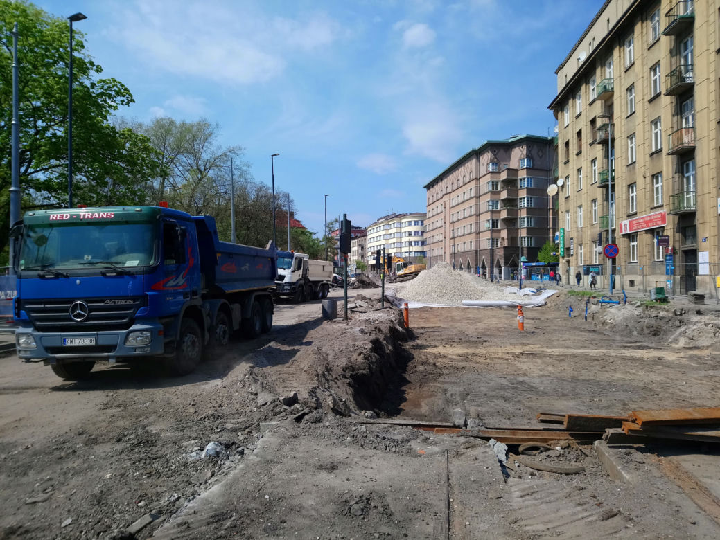 Kraków: Gigantyczne utrudnienia przed nami. Od poniedziałku zwężają Aleje!