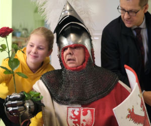 M jak miłość odc. 1572. Wojtek Marszałek (Emilian Kamiński), Piotrek (Marcin Mroczek), Lenka (Marysia Głowacka)