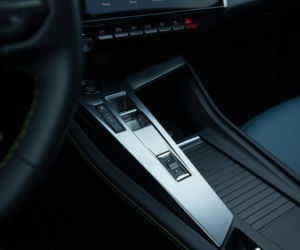 Peugeot 308 HYBRID 225 EAT8 GT PACK