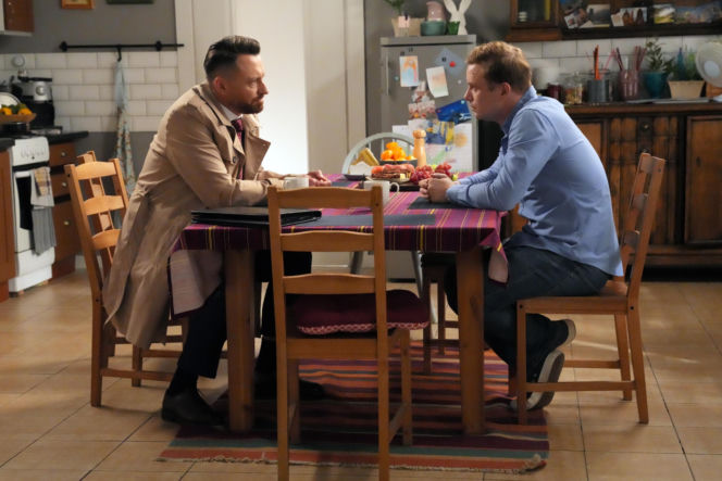 Barwy szczęścia, odc. 3331. Maciej Wilk (Adam Szczyszczaj), Hubert (Marek Molak)