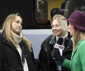 Gwiazdy TVP przyjechały pociągiem do Zakopanego