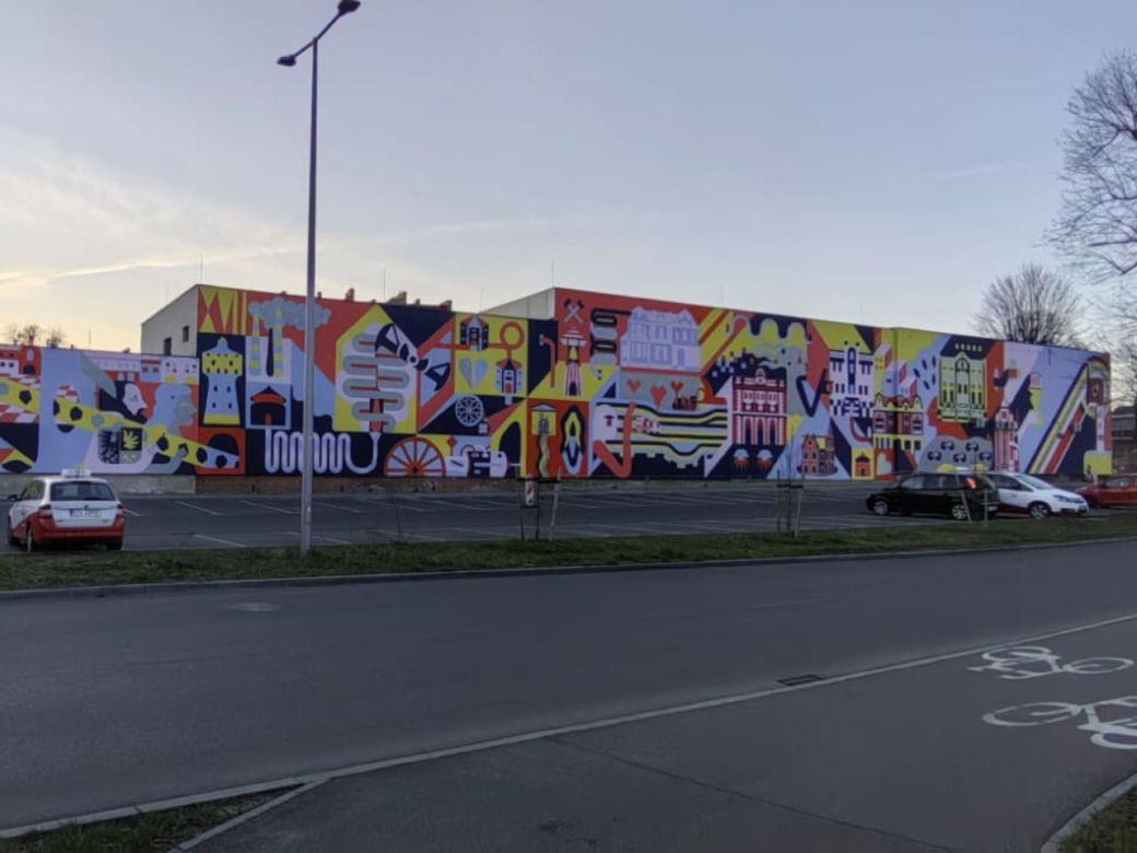 Mural przy tarnogórskim centrum przesiadkowym już gotowy