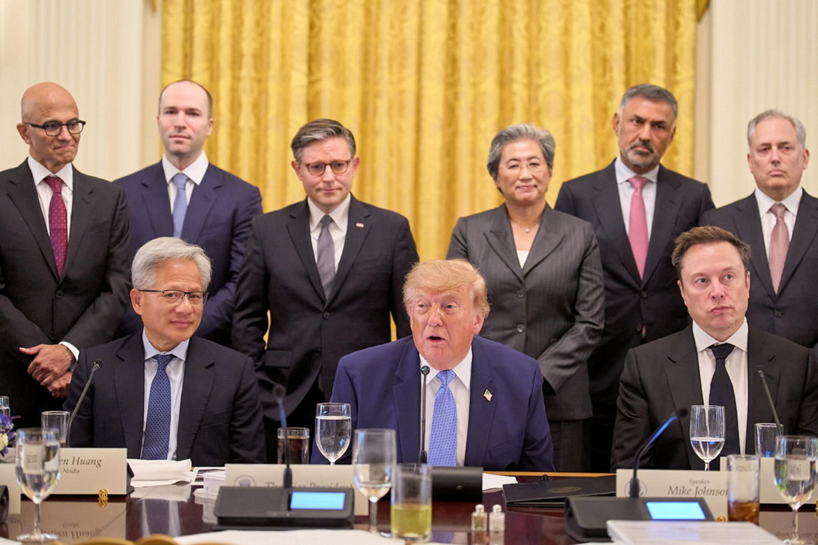 Donald Trump ogłosił „konstytucję AI”