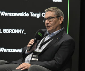 Warszawskie Targi Obronne.. Scena Niebieska Jak w czasie kryzysu zapewnić łączność satelitarną instytucjom państwa i instytucjom rządowym? Budowa suwerennego systemu: potrzeby oraz krajowe zdolności przemysłowe.
