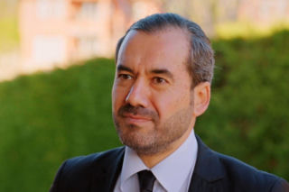 Miłość i nadzieja, odc. 377. Arif