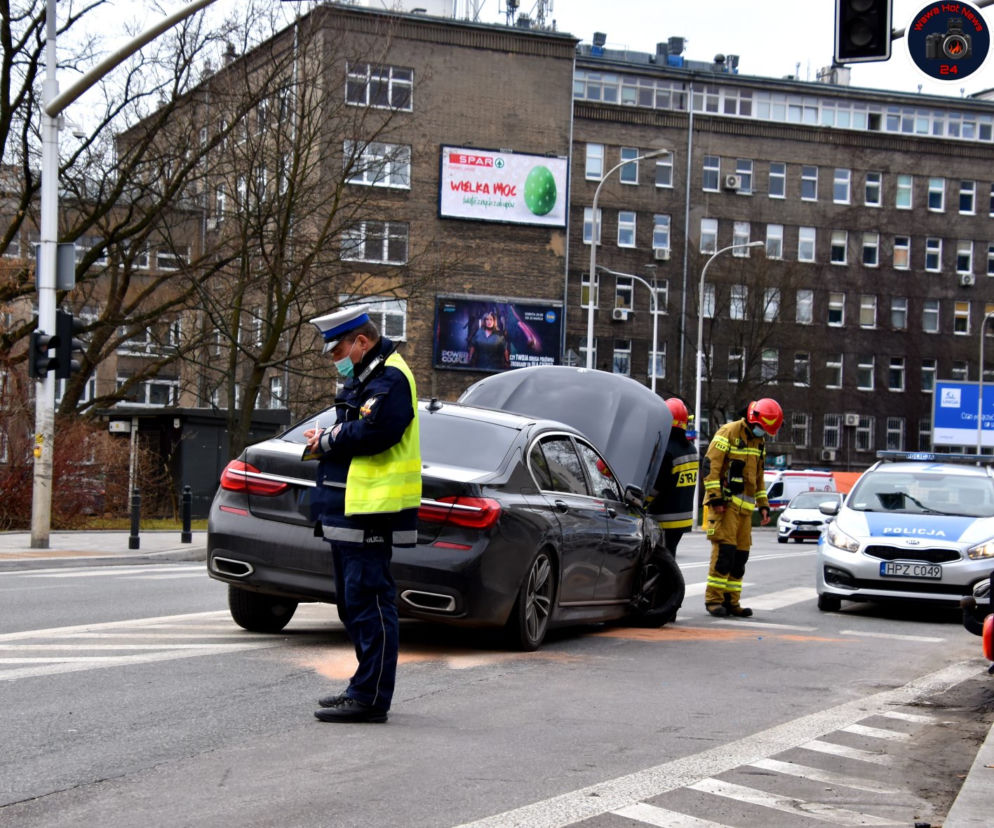 Emeryt rozbił luksusowe BMW za setki tysiecy zł!