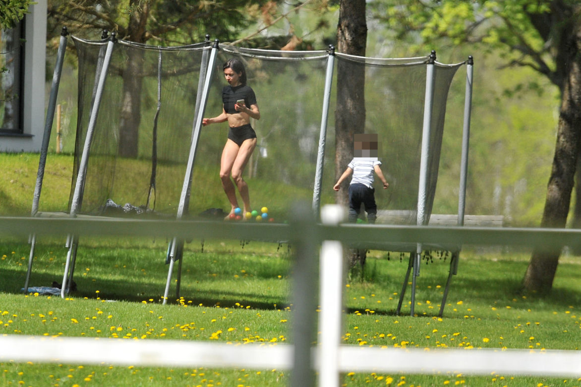 Marta Kaczyńska skacze jak szalona