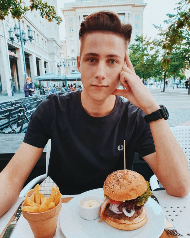 Student SGH zginął w trakcie ostrzału pod Kijowem