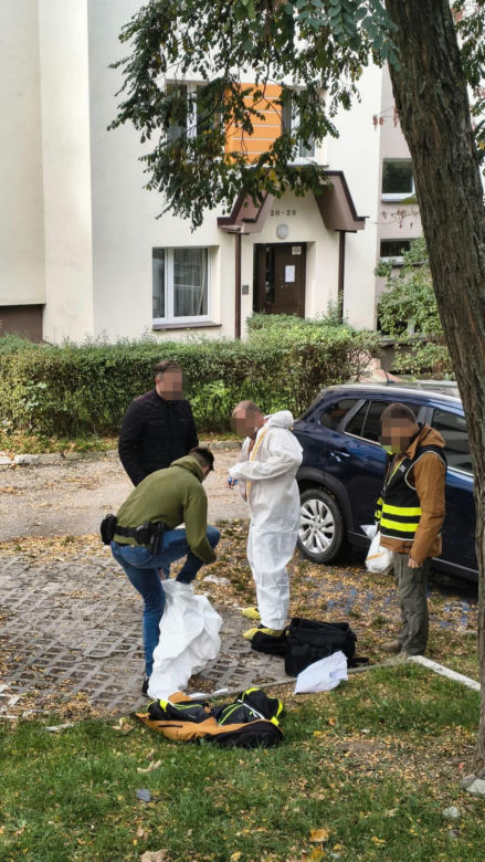 Kielce. Cztery ciała w jednym bloku. Prokuratura bada hipotezę samobójstwa rozszerzonego