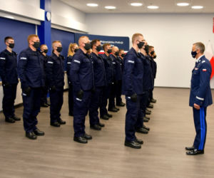 Podlaskie. Uroczyste ślubowanie 21 nowych policjantów