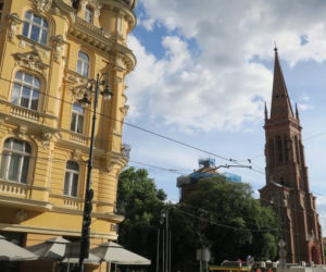 Bydgoszcz: Budynki na Placu Wolności przechodzą remont. Zobacz jak teraz wyglądają