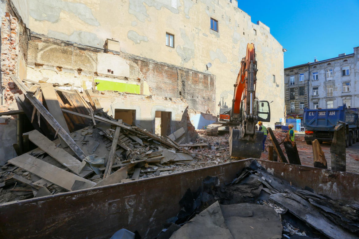 W centrum Łodzi powstają nowe wielopoziomowe parkingi