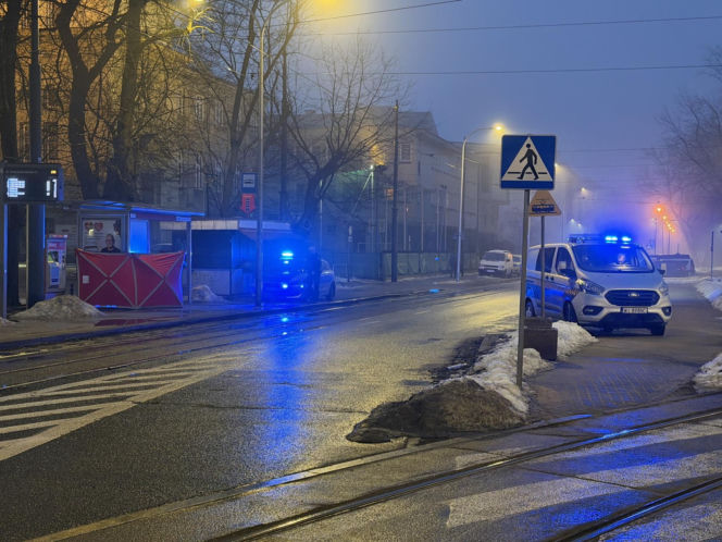Na pomoc było za późno. Tajemnicza śmierć na przystanku w Warszawie