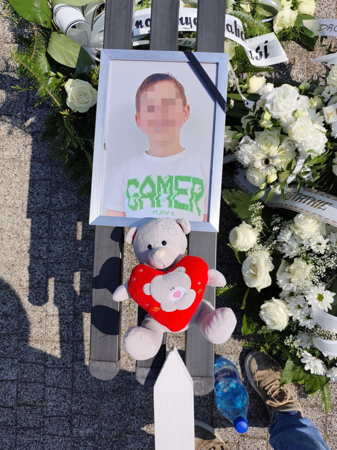 Małego Fabianka pożegnały tłumy. Rozjechał go naćpany kierowca