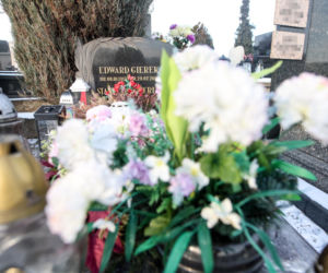 Grób Gierka a 113. rocznicę jego urodzin