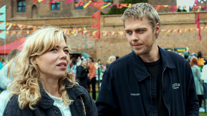 W rolach głównych Jakub Gierszał i Marianna Zydek.