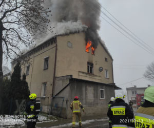 Pożar w Świętej Katarzynie. Spłonął dom strażaka
