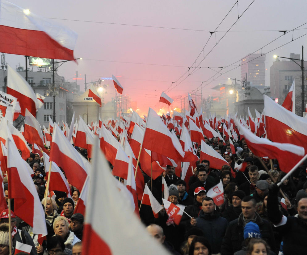 Marsz Niepodległości 2020. Rafał Trzaskowski ZAKAZAŁ organizacji marszu