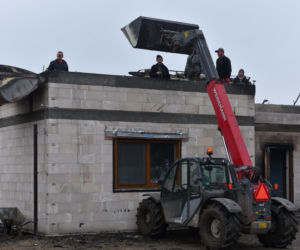 Dramat rodziny tuż przed świętami. Zbudowali dom na kredyt, a teraz nie mają nic