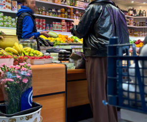 Agnieszka Fitkau-Perepeczko  na bazarku