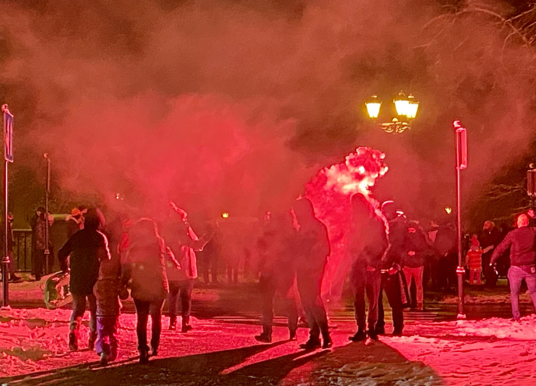 "Racowisko" kibiców Jagiellonii Białystok rozpoczęło się o symbolicznej godz. 19:20