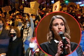 Skrzykują się na manifestację Czerwona kartka za aborcję. Aktorka Julia Kamińska zachęca do udziału