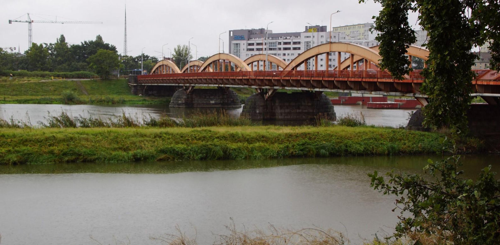 Niż genueński Borys. Wrocław walczy z wielką wodą