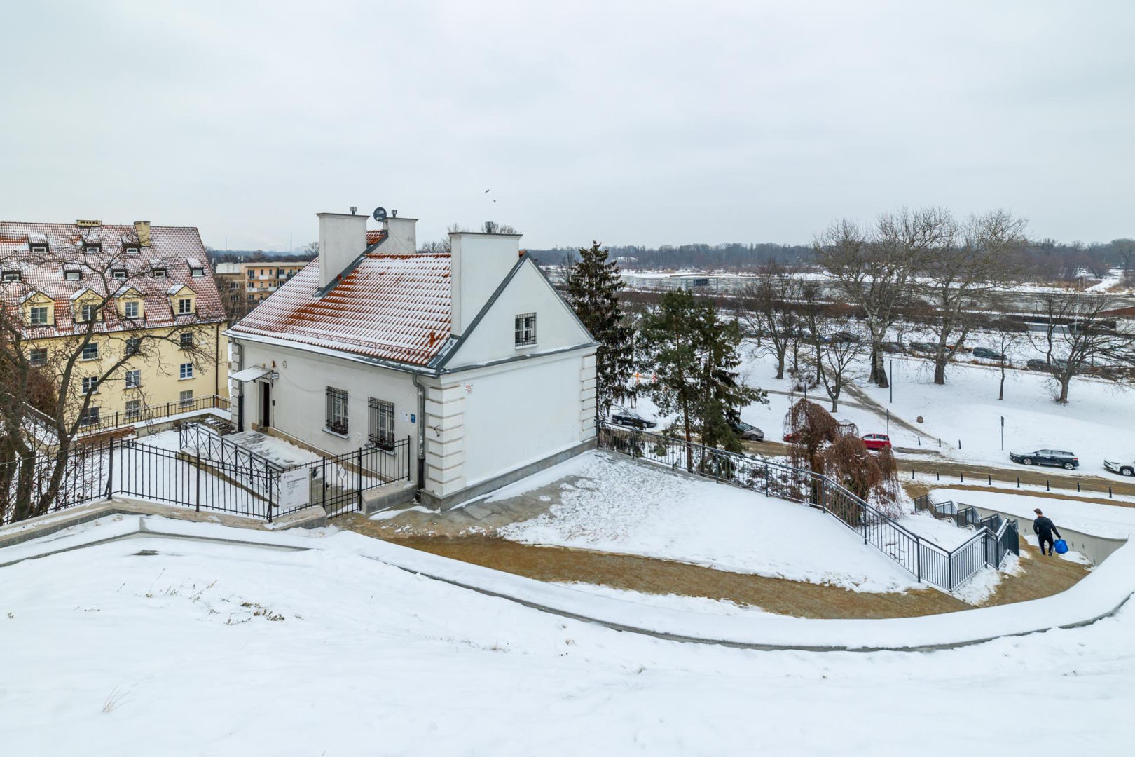 Dom Profesorów na ul. Brzozowej w Warszawie