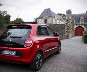 Katarzyna Glinka jeździ nowym Renault Twingo