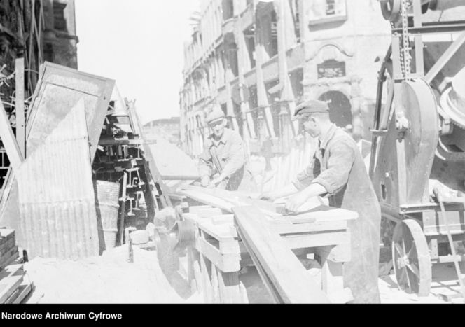 Odbudowa Gdańska po wojnie