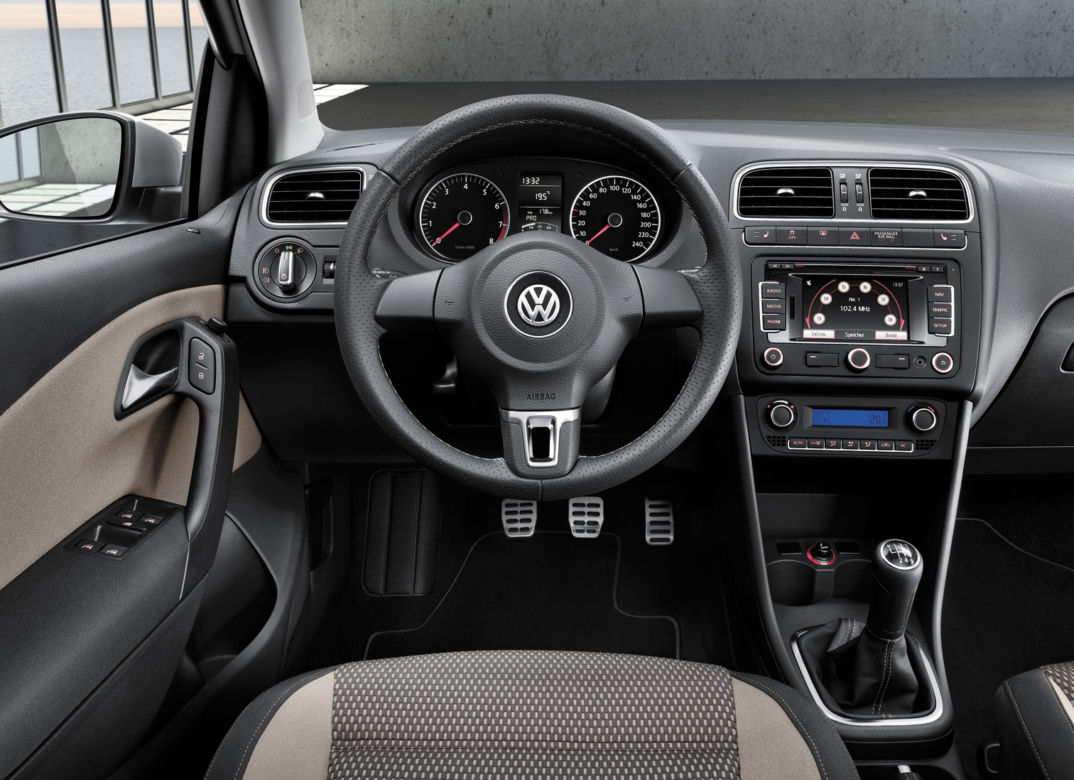 Volkswagen Cross Polo